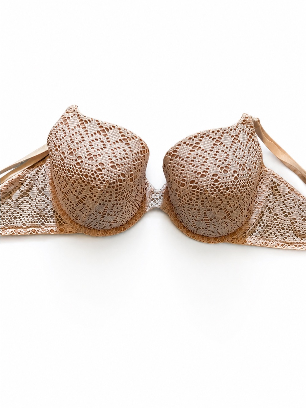 Victoria’s Secret Lined Demi Bra 36D Underwire Lace Nude Beige